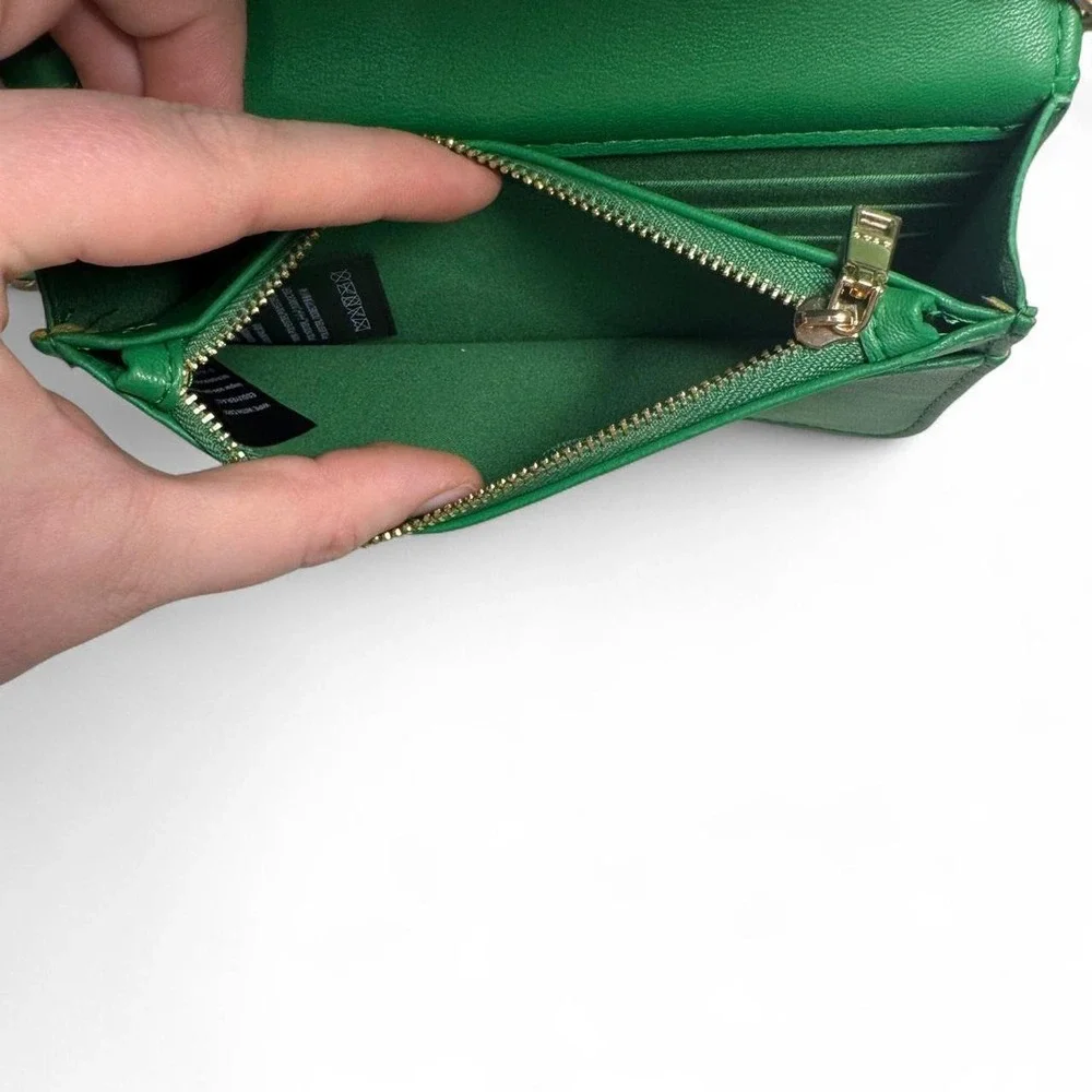 bebe green quilted